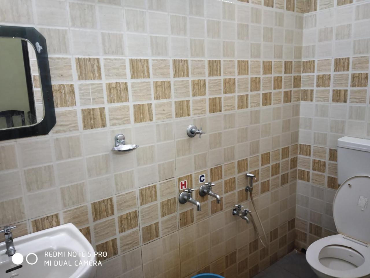 Hotel Woodlands Chottanikara ภายนอก รูปภาพ